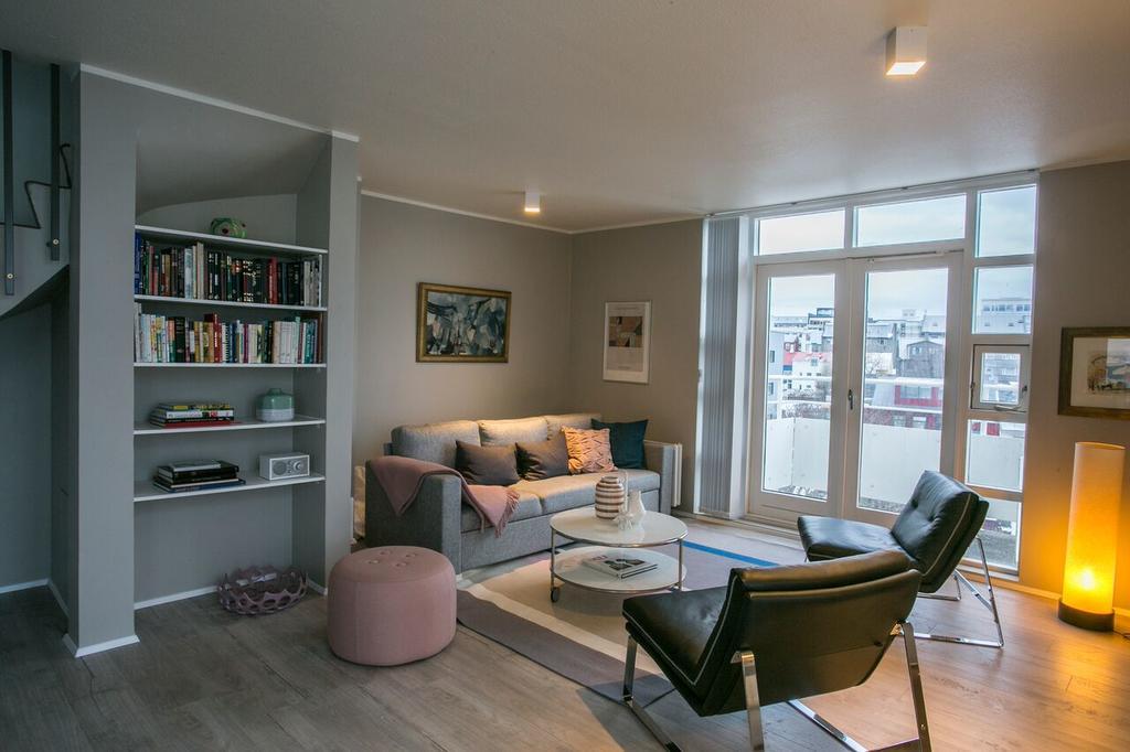 Penthouse Downtown With Free Parking Apartment Reykjavík Exterior foto